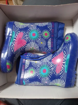 Numero 28. Stivali da pioggia per bambina Agatha Ruiz de la Prada