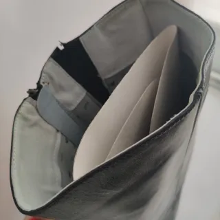 Botas altas negras piel tacón fino - Eva López