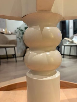 Mesa redonda extensible blanca