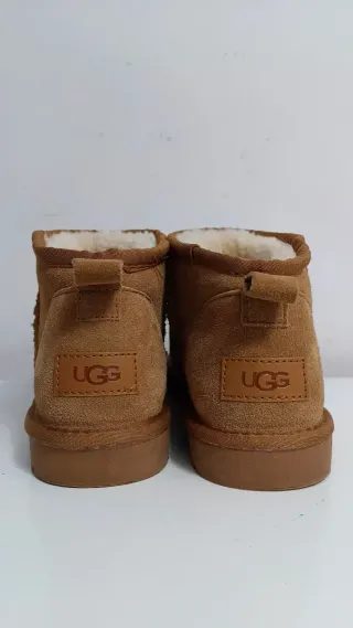 Pantuflas UGG Marrones