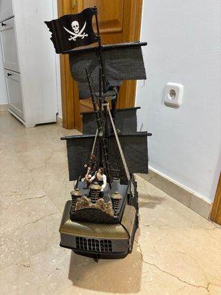 Barco La Perla Negra – Piratas del Caribe 4Figuras
