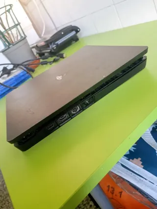 PS4 500GB + COMANDO + FIFA 23