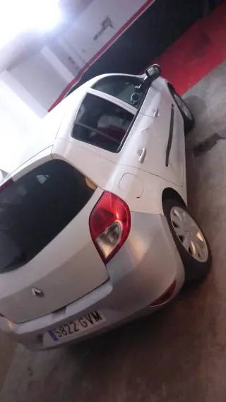 Renault Clio 2010
