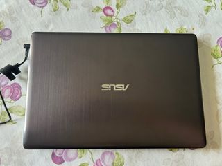 Portátil ASUS K551LN-XX356H Plata y Negro