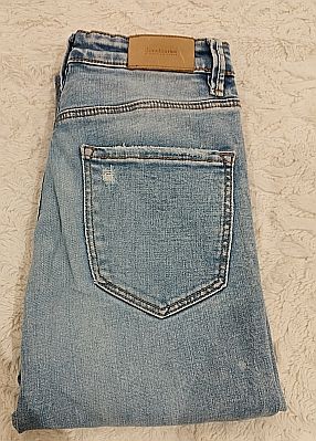 Vaqueros desgastados elásticos talla S