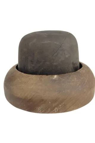 Molde de chapéu centenário