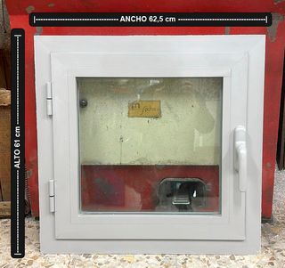 Ventana abatible de aluminio de 62,5 x 61 cm