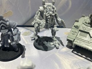 Sorelle di Battaglia: Carri Armati e Truppe