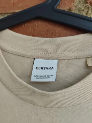 Camiseta Crucigrama Bershka