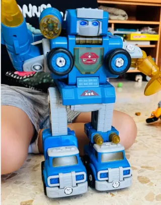 Robot transformable azul