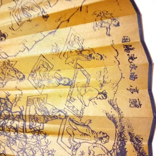 Coppia di ventagli decorati