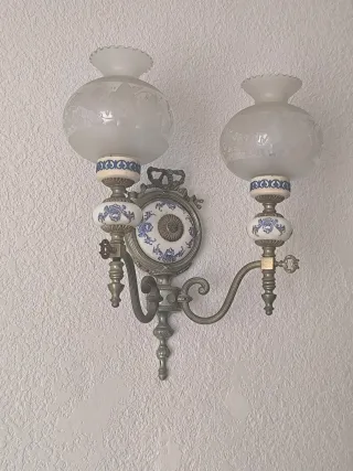 Lámpara de pared doble porcelana y metal