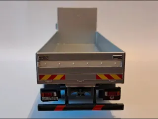 Scania 143H 450 modellino camion