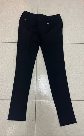 Pantalón leggins negro
