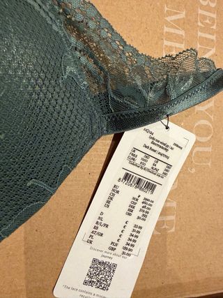 Conjunto lencería verde encaje