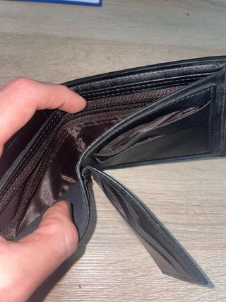 Cartera de hombre negra