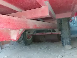 Remolque agrícola rojo