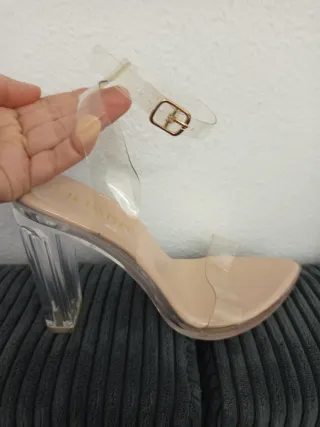 Tacones Guess Talla 35