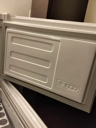 Frigorifero Beko con congelatore