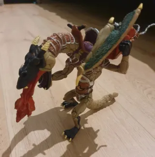 Lote 4 figuras dragones fantasía