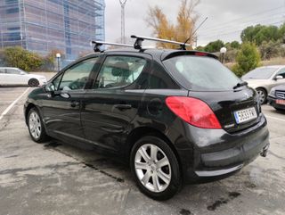 Peugeot 207 - Año 2007 Etiqueta C