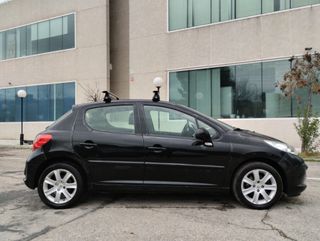 Peugeot 207 - Año 2007 Etiqueta C