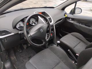 Peugeot 207 - Año 2007 Etiqueta C