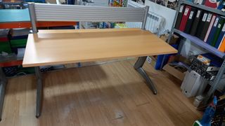 Mesa estudio/despacho amplia