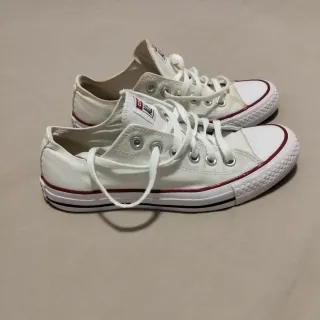 Sneakers Converse Bianche Taglia 39