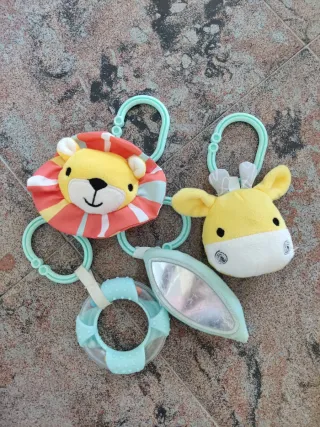 Alfombra de actividades para bebés