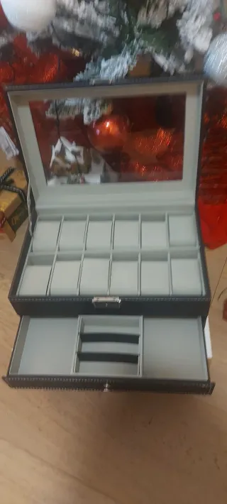 Portagioie in similpelle nera con coperchio traspa