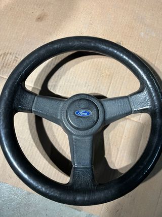 Volante Ford Escort XR3 MK3