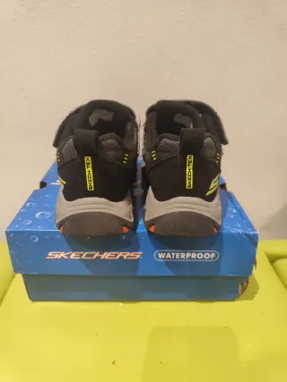 Zapatillas Skechers Waterproof Talla X