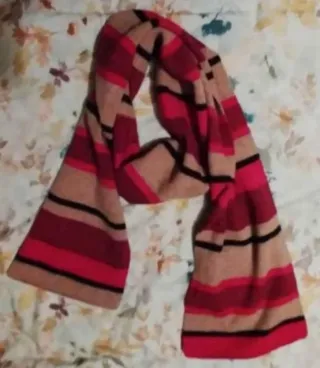 Bufanda a rayas de Liz Claiborne