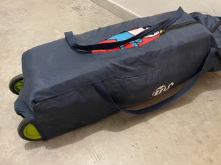 lote bebé: silla coche, bañera, cuna de viaje