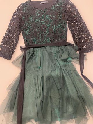 Vestido Negro y Verde Encaje Tul