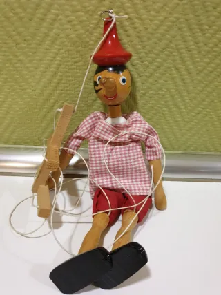 Marioneta de madera Pinocho