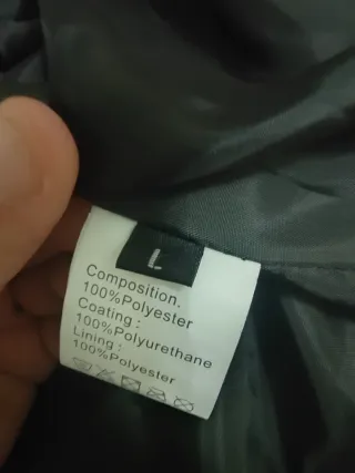 Giubbino in pelle stile biker