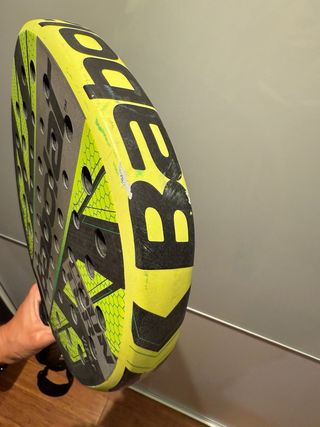 Pala de pádel Babolat Counter Viper ALTA GAMA.