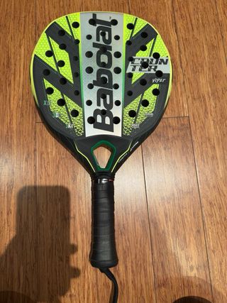 Pala de pádel Babolat Counter Viper ALTA GAMA.