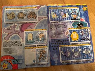 Album di figurine Pokémon: mancano le figurine delle foto