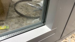 2 Ventanas abatibles de aluminio de 153 x 130,8 cm