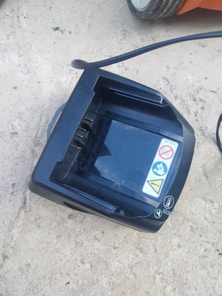 Cortacésped y bordeadora