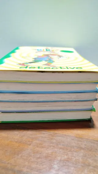 Kika Superbruja varios