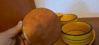 Bandeja aperitivo amarilla con 4 cuencos