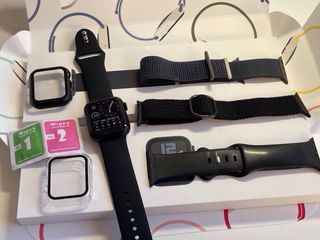 Apple Watch SE (2022) como nuevo + regalos