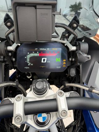 BMW R1250 HP Adventure año 17/03/2021 fecha expedi