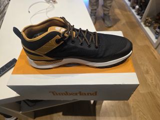 Zapatos Timberland Negro y Dorado