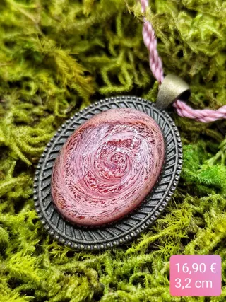 Colgante Galaxia Resina Hecho a Mano