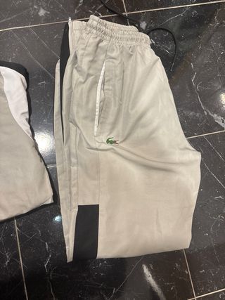 Chándal Lacoste Gris y Blanco